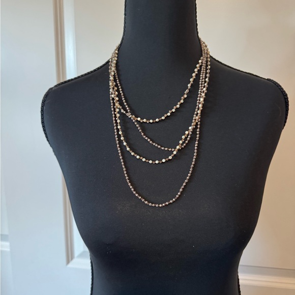 Chan Luu MOP and silver Beaded Necklace. - Picture 2 of 7